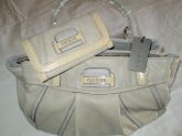 Conjunto bolsa e carteira Guess